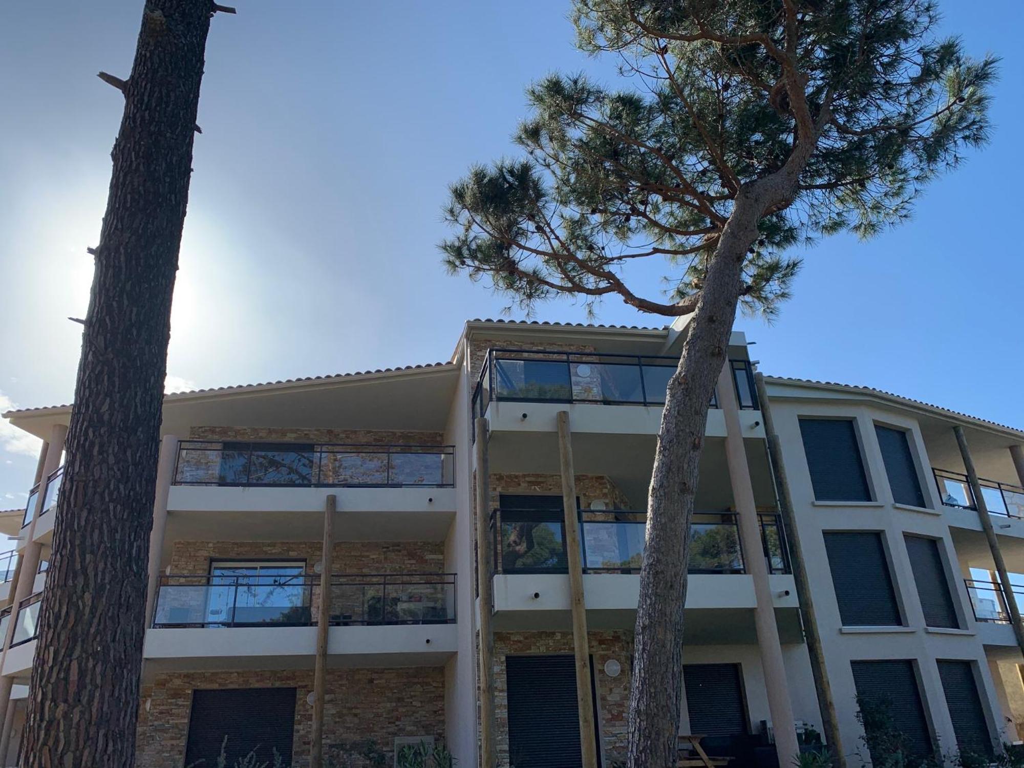 T2 Neuf Bord De Plage - Terrasse - Calvi Apartment
